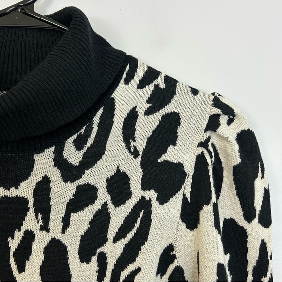 NWT Who What Wear Black/White Leopard/Animal Print Sweater Mini Dress Medium - Picture 6 of 14